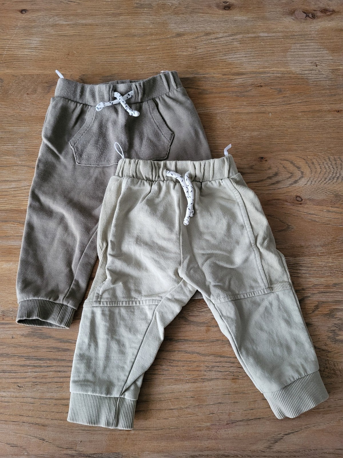 Joggingbroekjes maat 74, C&A, Broekje, Meisje, Ophalen of Verzenden