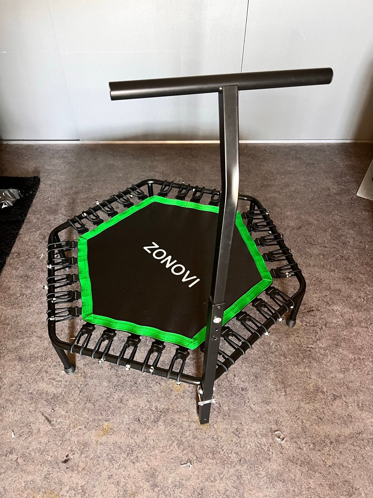 Zonovi Fitness Trampoline met Handvat, Ophalen, Zo goed als nieuw