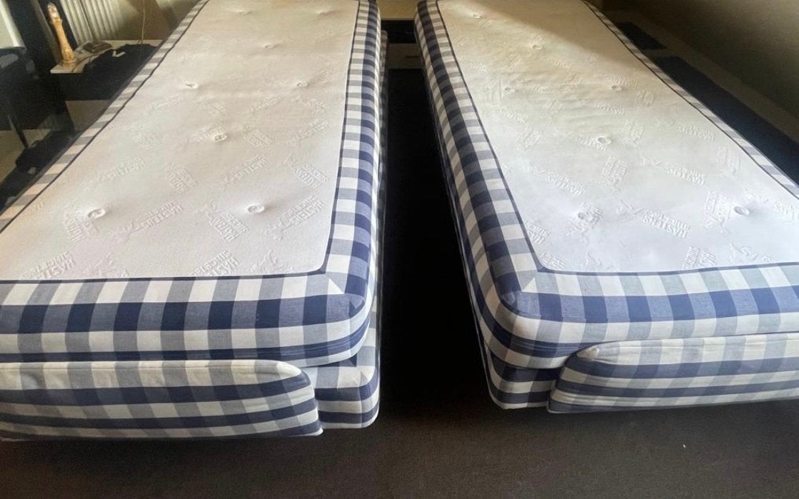 Hästens 2 eenpersoons elektrisch boxspringbed, Ophalen, 100 cm, Blauw, 210 cm