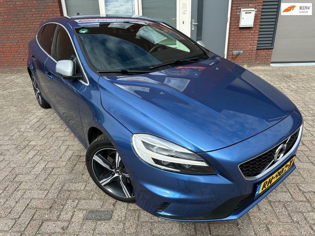 Volvo V40 2.0 T4 Business Sport / Navi / PDC / Leder / Stoel, Voorwielaandrijving, Gebruikt, Blauw, Automatische klimaatregeling