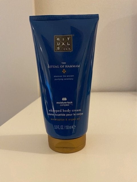 Nieuw Rituals Hammam whipped body cream 150 ml, Verzenden, Nieuw, Bodylotion, Crème of Olie