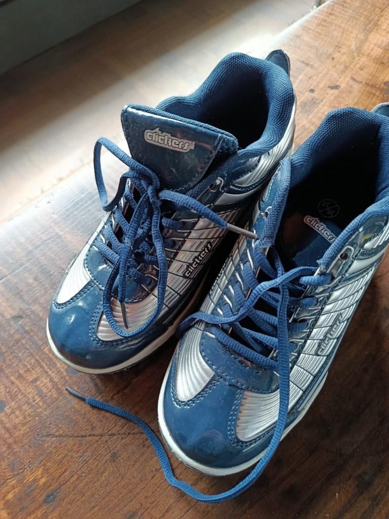 Clickers rolschoenen blauw/zilver maat 36-37, Sport en Fitness, Skeelers, Ophalen of Verzenden, Gebruikt