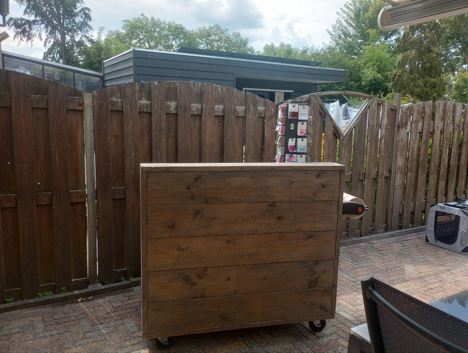robuuste verrijdbare toonbank/ bar van steigerhout, Tuin en Terras, Ophalen, Zo goed als nieuw, Hout, Overige typen