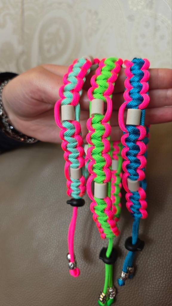 Teekhalsband met keramische kralen, Ophalen of Verzenden, Handgemaakt, Nieuw