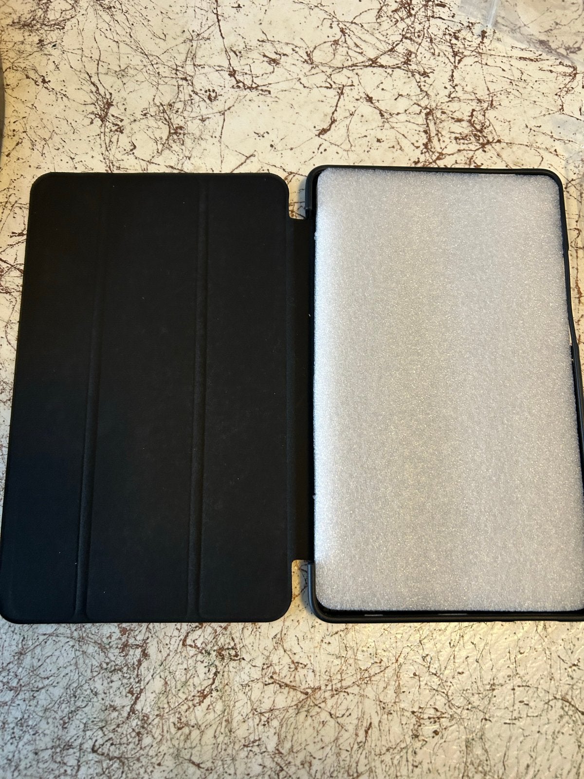 Zwarte tablet hoes voor 8.7 inch tablets, Computers en Software, Ophalen of Verzenden, Nieuw, 8 inch, Bescherming voor- en achterkant