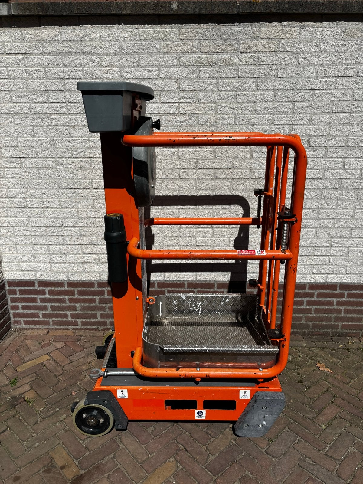 JLG Ecolift 50 - Compacte en Lichtgewicht Persoonslift, Ophalen