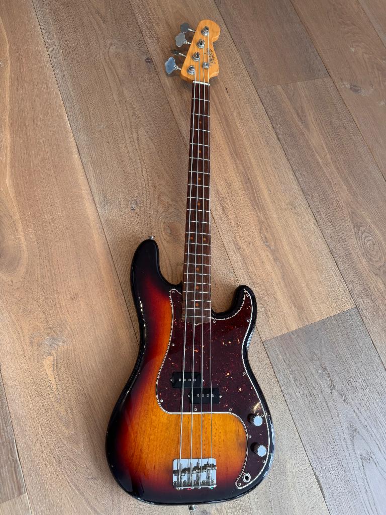 Fender American Original ‘60s Precision (2018) – Sunburst, Ophalen, Gebruikt, Elektrisch