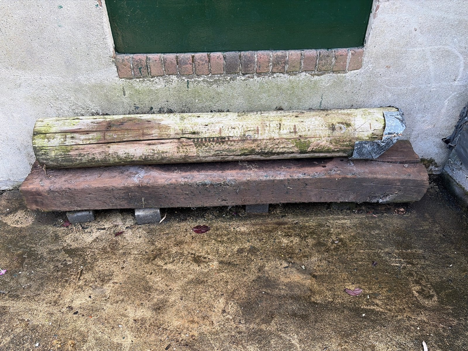 Biels 1.68 cm en paal 1.48 cm, Doe-het-zelf en Verbouw, Hout en Planken, Ophalen, Gebruikt, Balk, Minder dan 200 cm