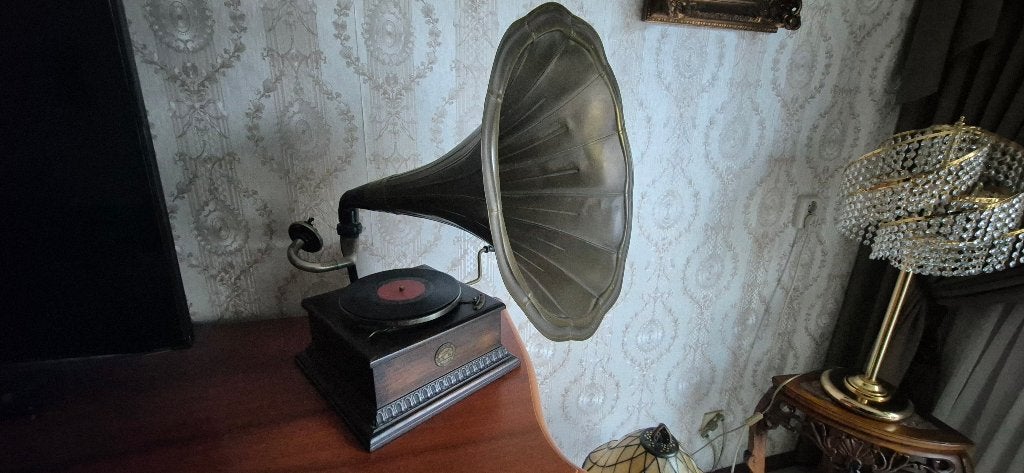 78 toeren hoorn grammofoon his masters voice koperen hoorn, Ophalen of Verzenden
