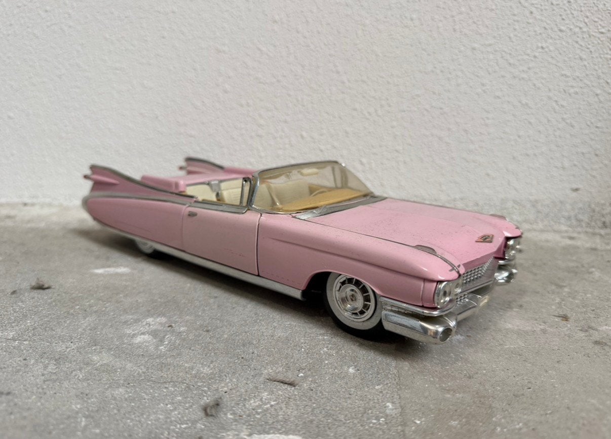 Mooie cadillac 1:18, Ophalen of Verzenden, Zo goed als nieuw
