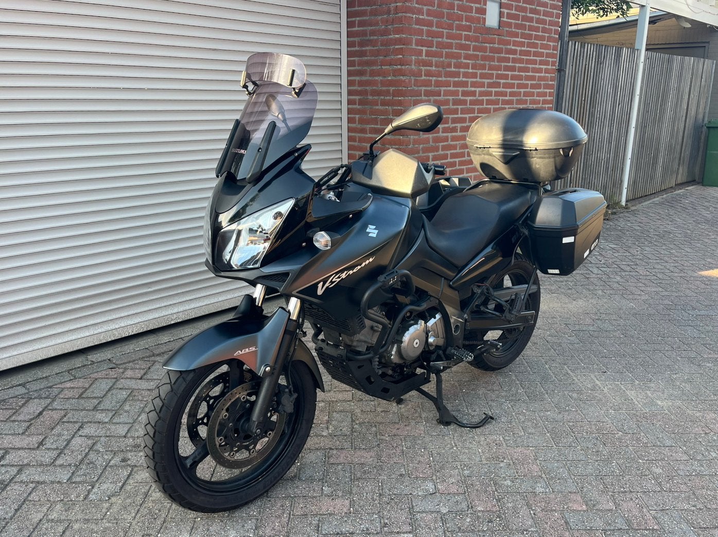 Suzuki DL650 V-Strom uit 2008 met kofferset, Particulier, Toermotor