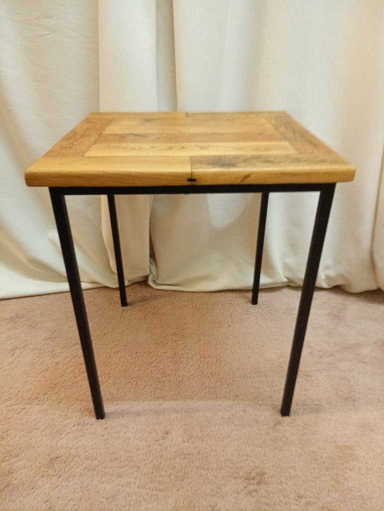 Unieke bijzettafel van eiken gymzaalvloer, Minder dan 55 cm, Gebruikt, Vierkant, Industrieel, Rustiek, Duurzaam