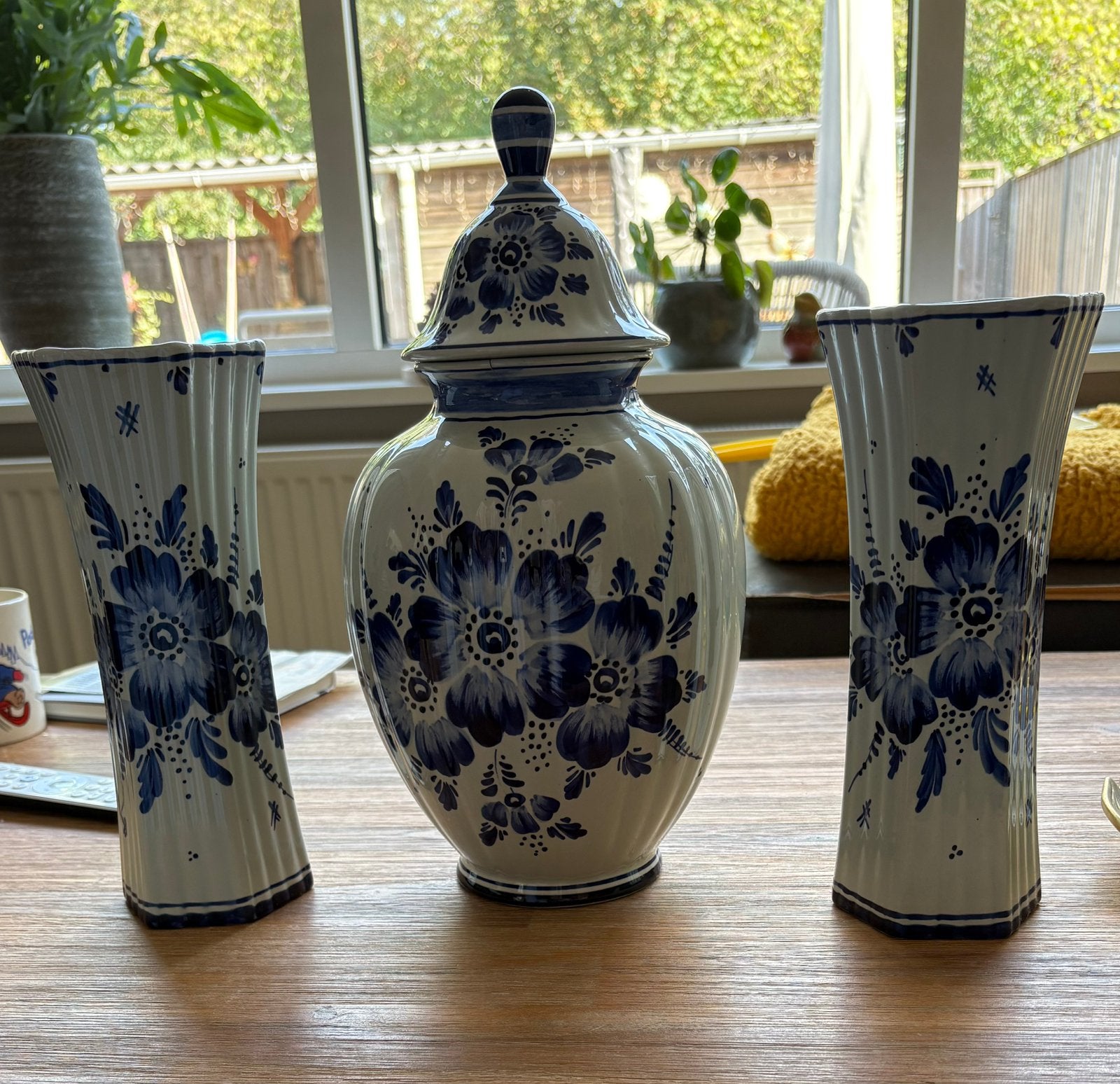 Set van drie vazen, delfts aardewerk, Antiek en Kunst, Ophalen of Verzenden