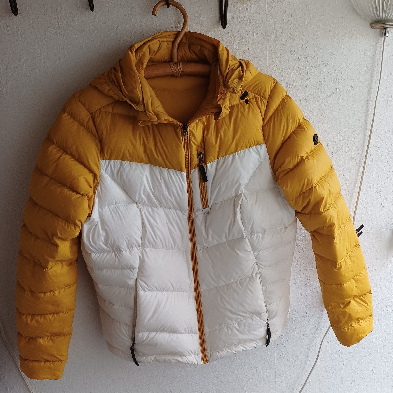 Donsen winterjas HN anwb, Ophalen of Verzenden, Zo goed als nieuw, Geel