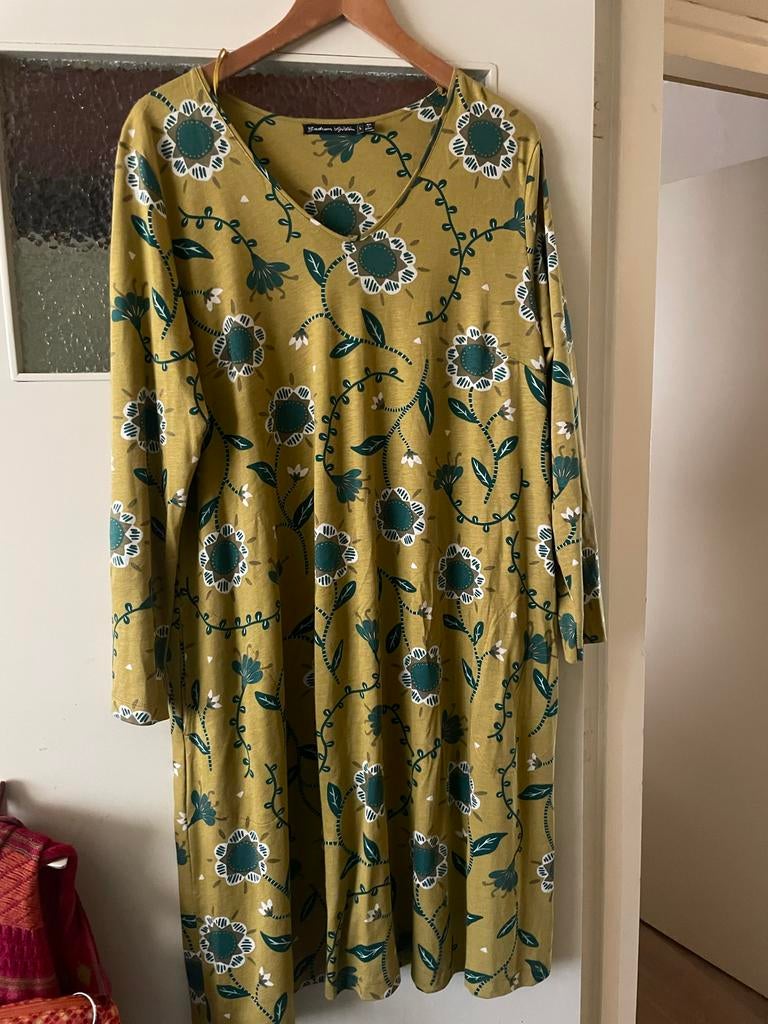 Gudrun Sjödén jurk maat L met bloemenprint, Maat 42/44 (L), Ophalen of Verzenden, Zo goed als nieuw, Onder de knie