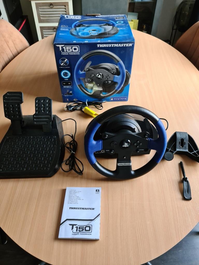 T150 Force Feedback Z.g.a.n, Spelcomputers en Games, Spelcomputers | Sony PlayStation Consoles | Accessoires, Zo goed als nieuw