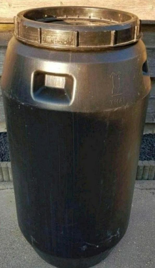 Voerton/regenton / vat / vijverfilter /slowfeeder /opslag, Tuin en Terras, Regentonnen, Ophalen of Verzenden