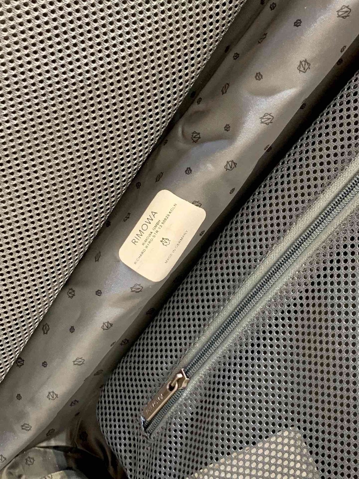 Rimowa suitcase, Sieraden, Tassen en Uiterlijk, Koffers, Ophalen of Verzenden, Nieuw, Hard kunststof