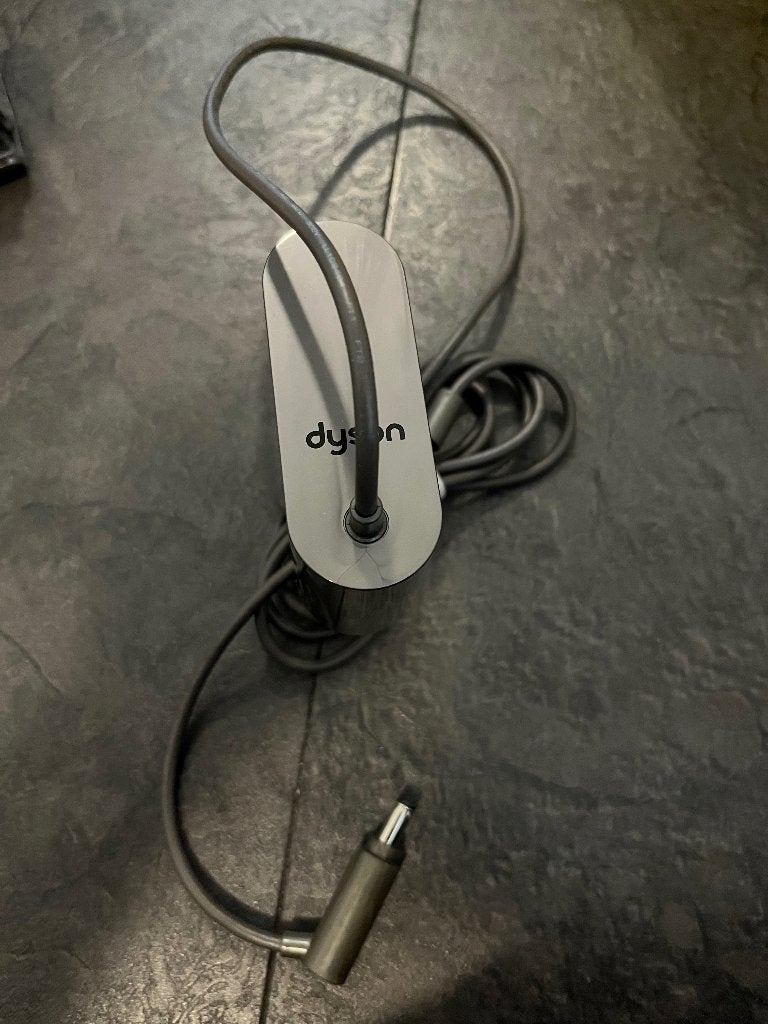 Dyson v8 power AC adaptor, Witgoed en Apparatuur, Stofzuigers, Ophalen, Gebruikt