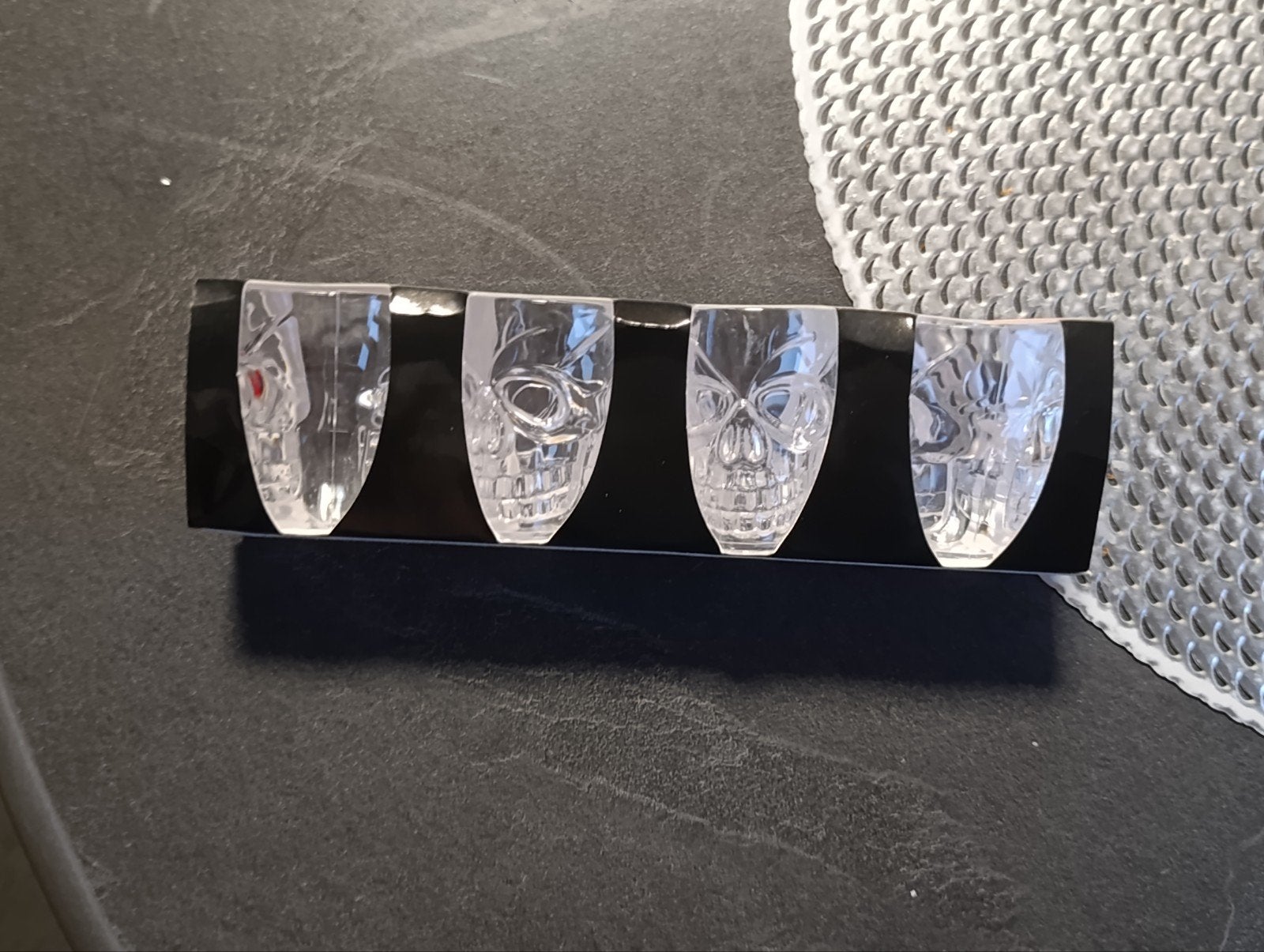 Shotglaasjes doodshoofd - 4 stuks - Kunststof, Overige typen, Ophalen of Verzenden, Nieuw, Kunststof