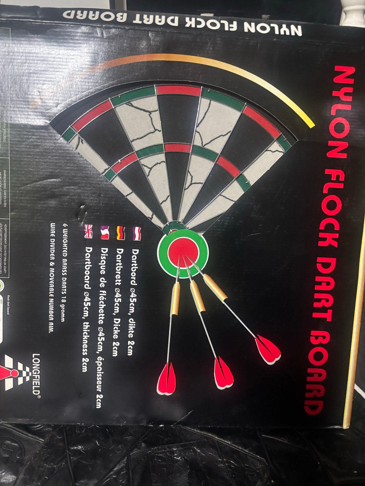 Nieuw Nylon Flock Dartbord met 6 Messing Darts, Sport en Fitness, Ophalen, Nieuw, Dartbord met pijlen