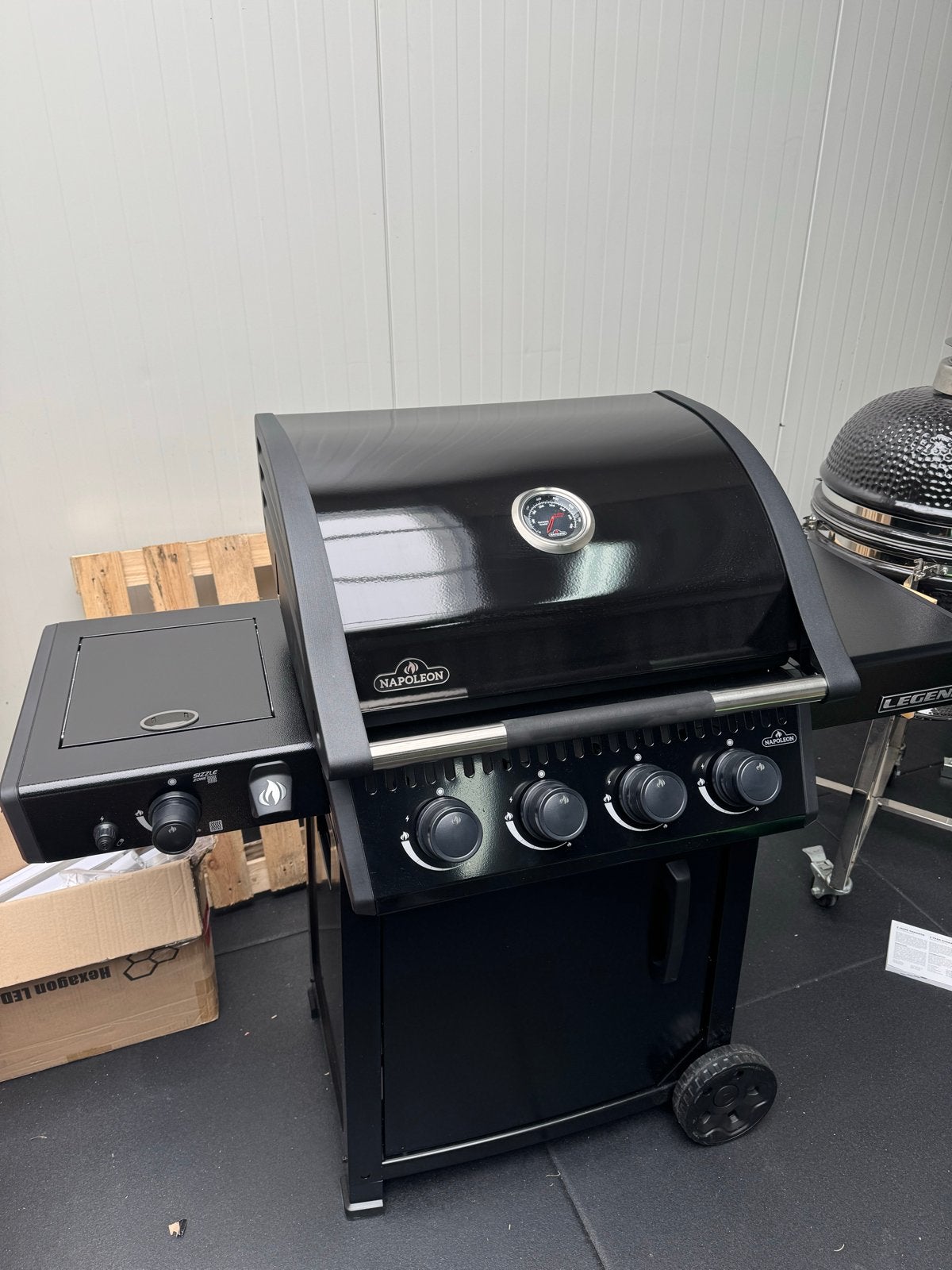 Napoleon Legend 485 Gasbarbecue - Nieuw, Tuin en Terras, Ophalen, Nieuw