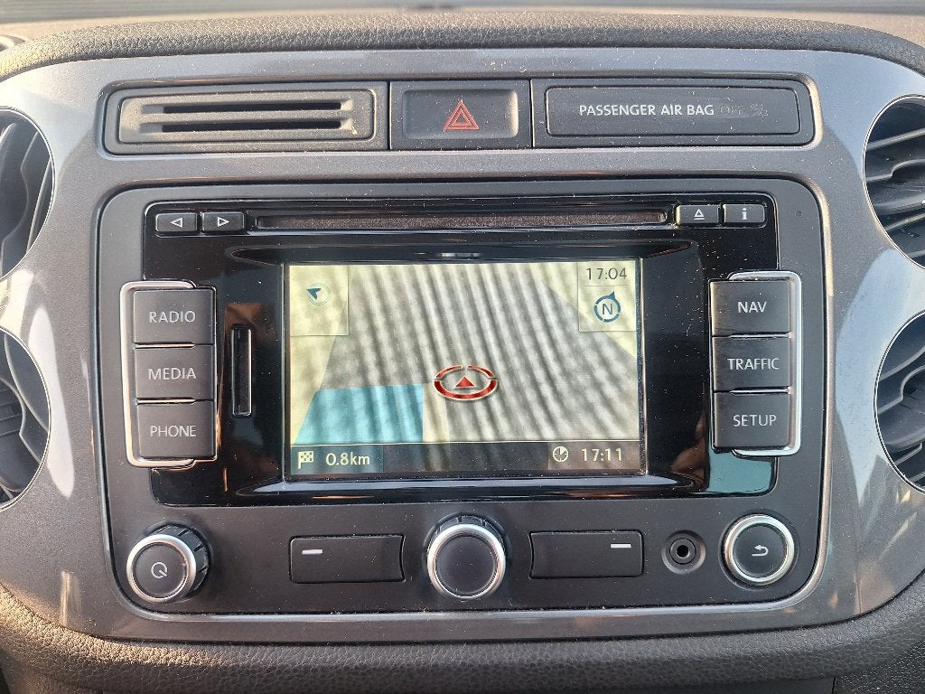 Foto 12 van Volkswagen Tiguan 1.4 Comfort&Design 2014,Panodak, RIJKLAAR!
