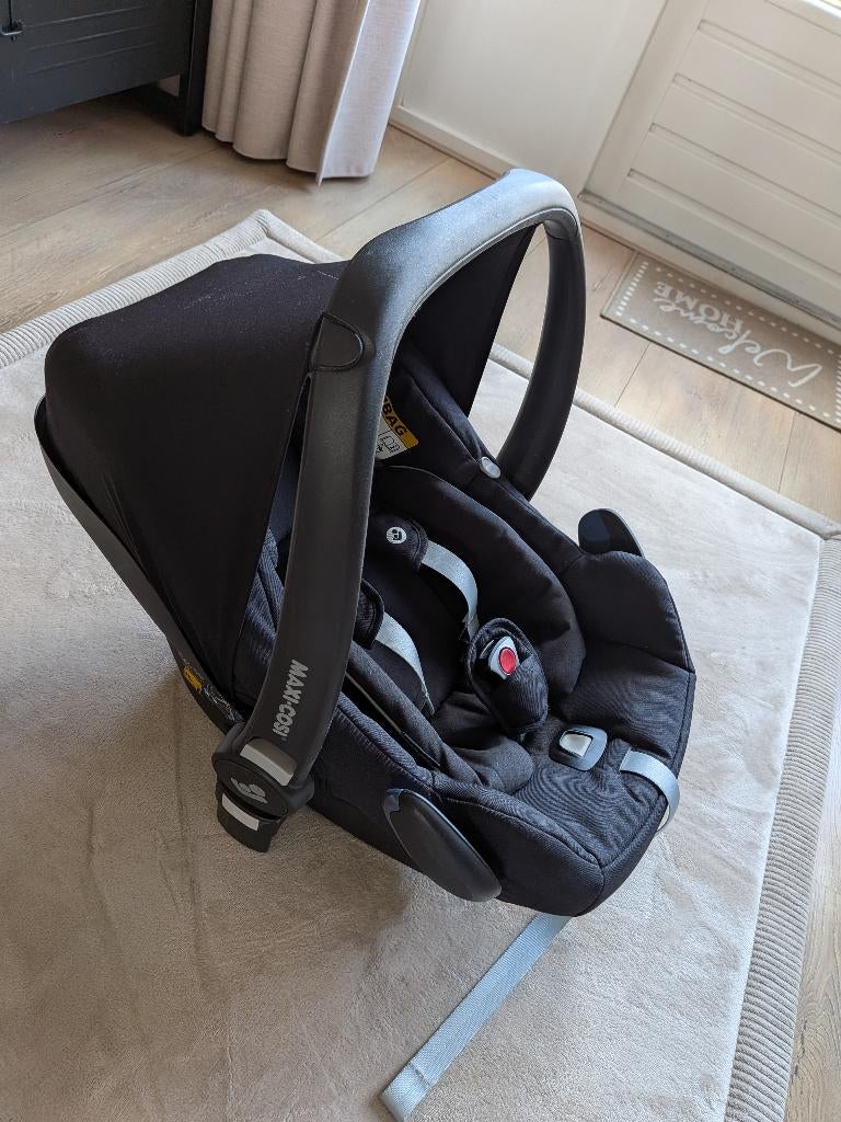 Maxi cosi Rock + family fix, Kinderen en Baby's, Autostoeltjes, Ophalen, Zo goed als nieuw, Isofix, 0 t/m 13 kg