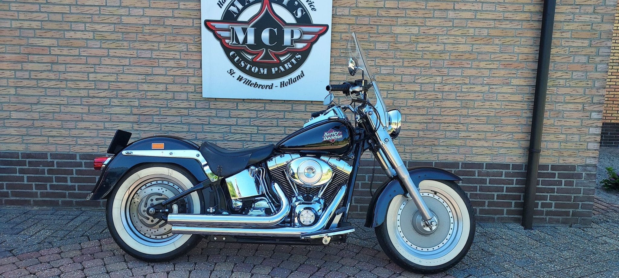HARLEY-DAVIDSON FAT BOY FLSTF (bj 2001), 2 cilinders, HARLEY-DAVIDSON, Chopper, Bedrijf