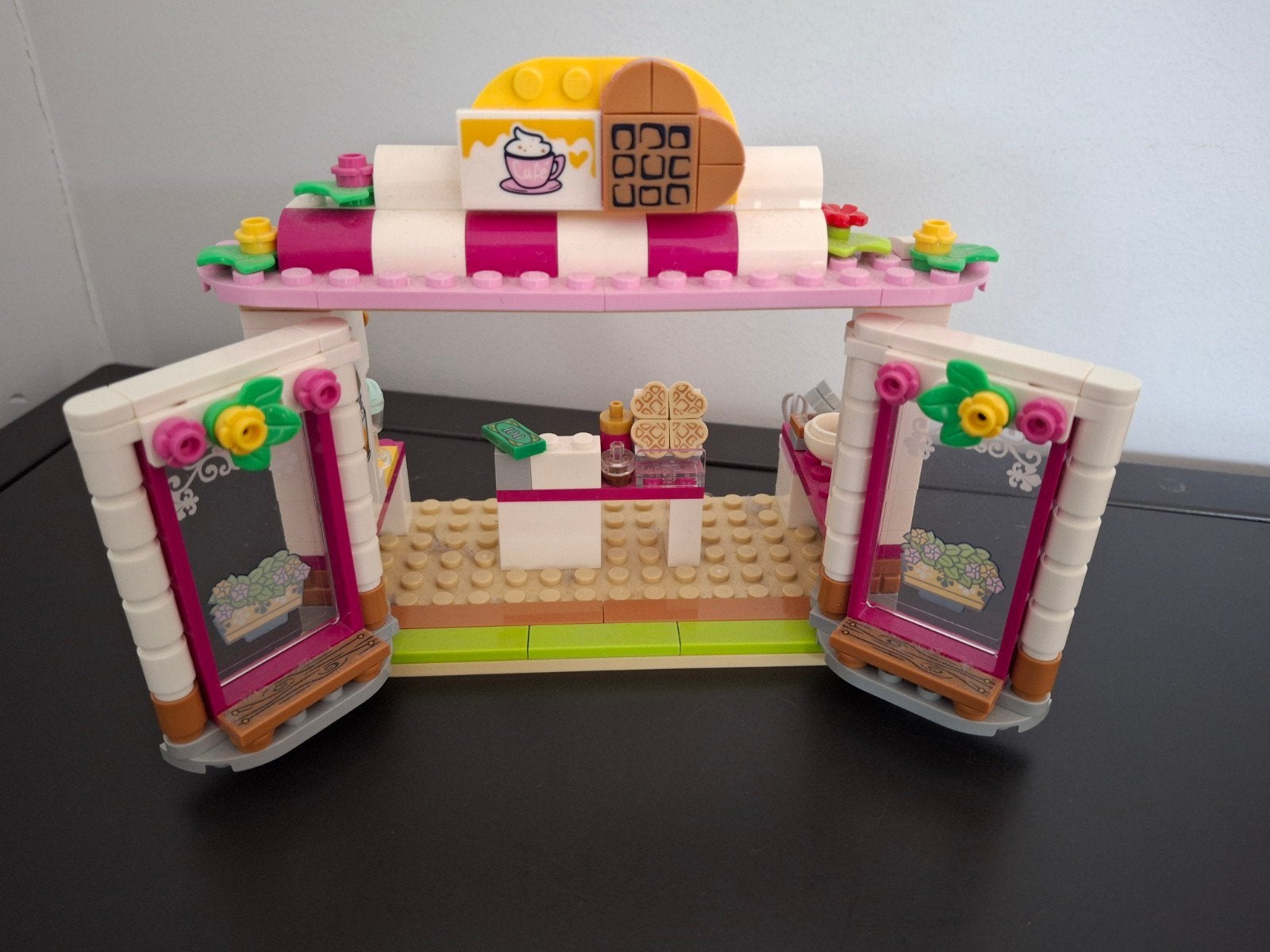Lego Friends Bakkerij met accessoires., Kinderen en Baby's, Speelgoed | Duplo en Lego, Ophalen, Lego, Friends, Zo goed als nieuw