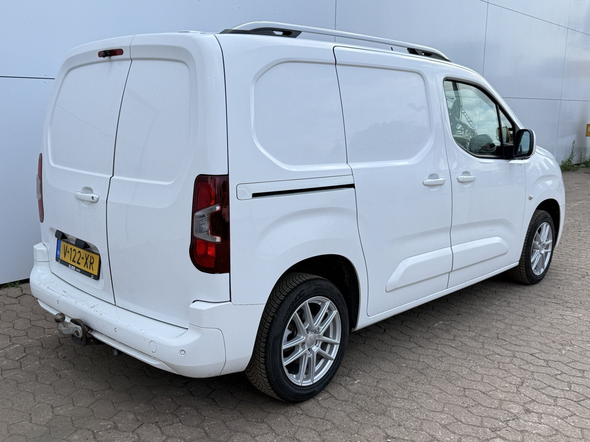 Opel Combo 1.5D 130PK Automaat L1 Climate Control Cruise Con, 1350 kg, Stof, Gebruikt, 4 cilinders