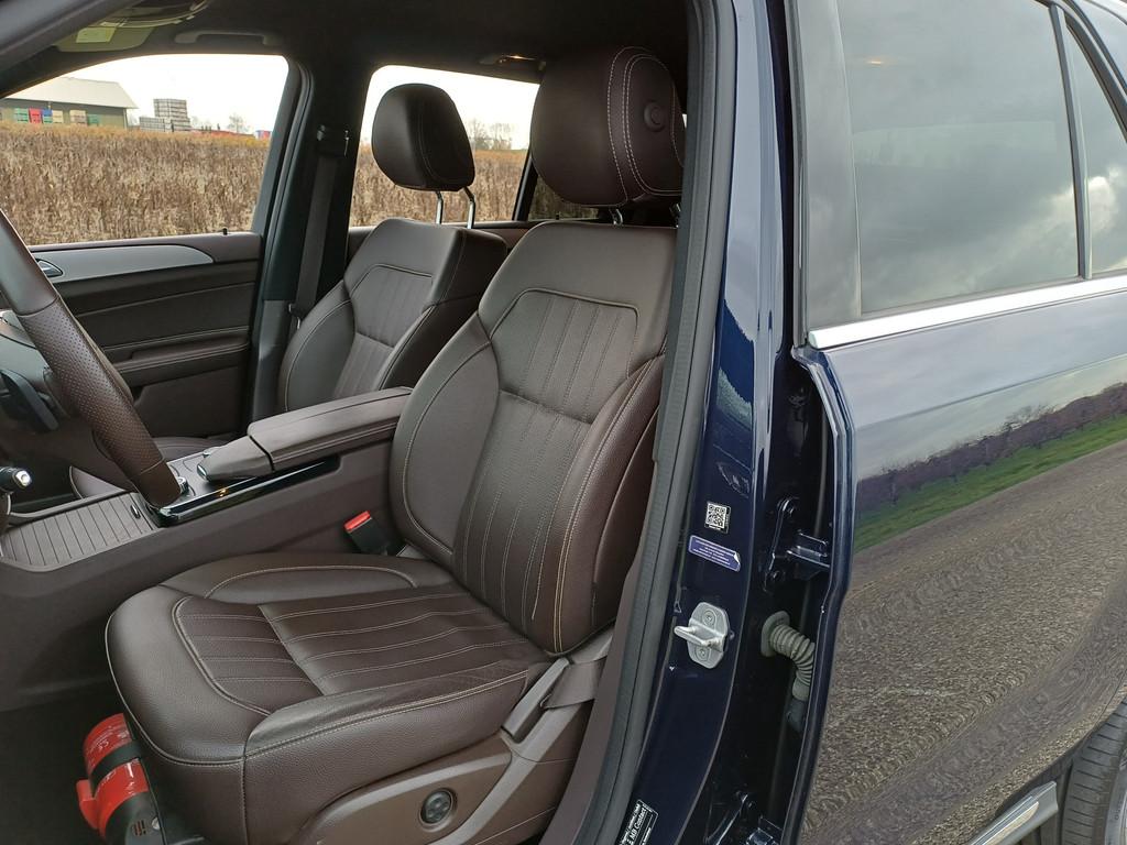 Mercedes-Benz GLE 500 e 4MATIC /Leder/Trekh/Camera/Cruise/El, Auto's, Mercedes-Benz, Automaat, 8 kWh, Gebruikt, 2000 kg