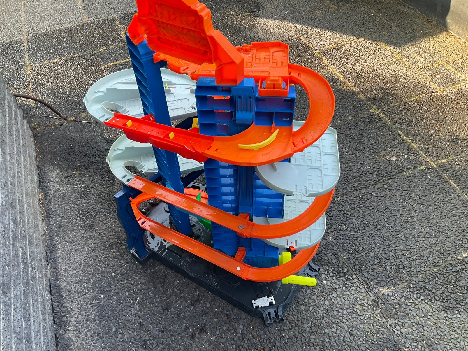 Hot wheels ultimate garage, Kinderen en Baby's, Speelgoed | Racebanen, Ophalen of Verzenden, Zo goed als nieuw, Handmatig, Hot Wheels