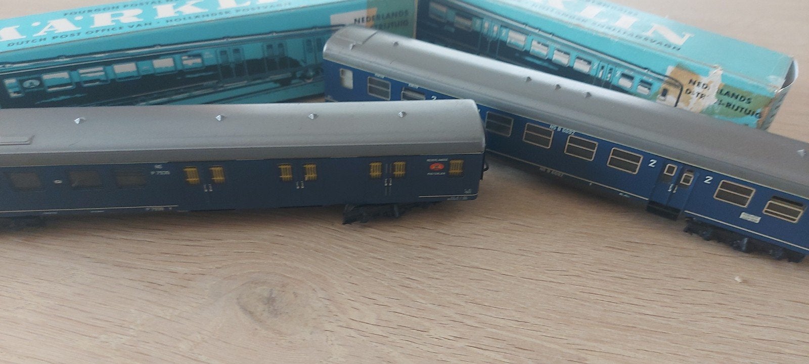 Märklin NS 2 de kl rtg, postrtg+ verl. artnr 4049+4048 in ov, Hobby en Vrije tijd, Modeltreinen | H0, Wisselstroom, Wagon, Ophalen of Verzenden