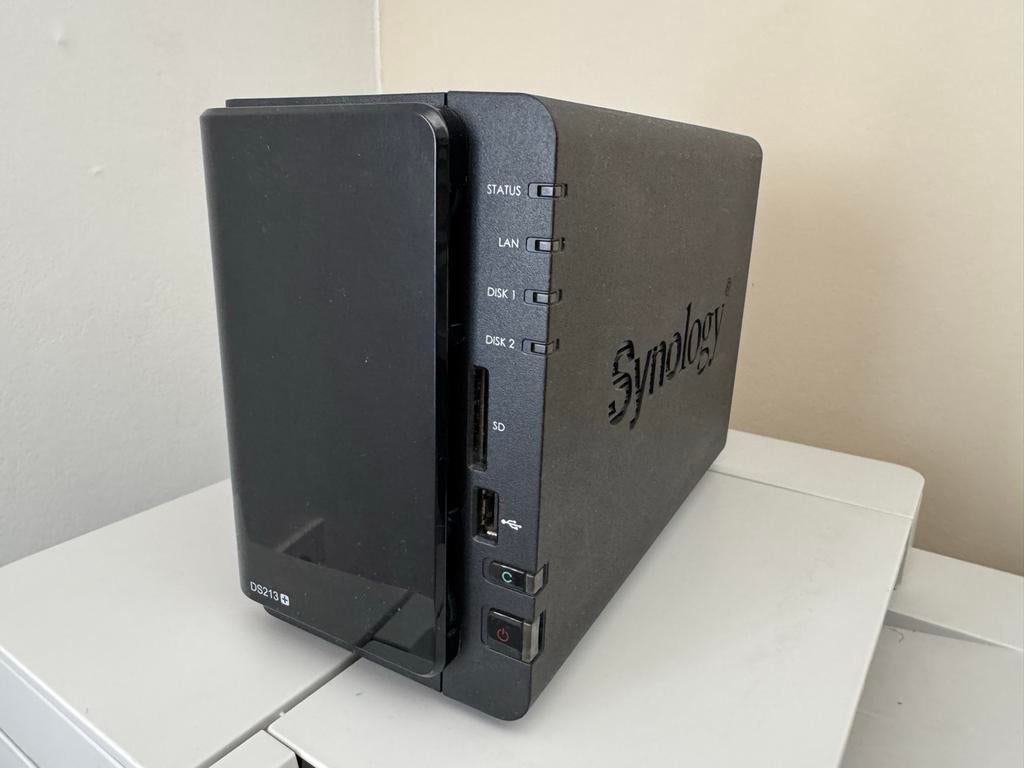 Synology NAS DS213+ - Zonder schijven, Computers en Software, NAS, Gebruikt, Ophalen of Verzenden