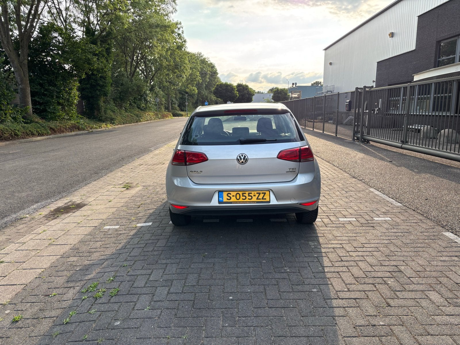 Volkswagen Golf 1.2 TSI 63KW 5D 2013 Grijs, Auto's, Voorwielaandrijving, 4 cilinders, 610 kg, 49 €/maand
