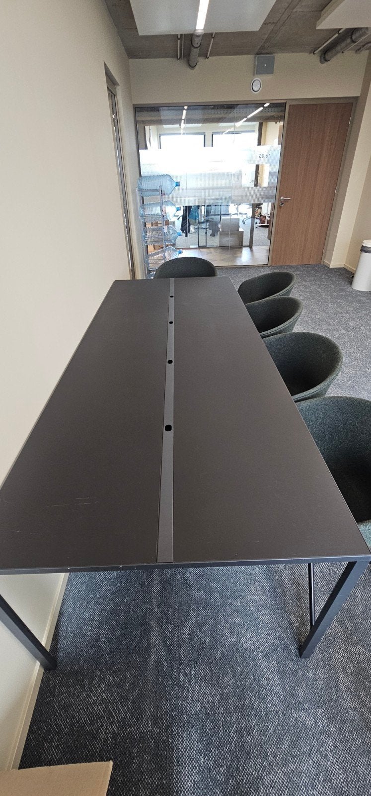 Vergadertafel met stoelen, Ophalen, Gebruikt, 100 tot 150 cm, 200 cm of meer