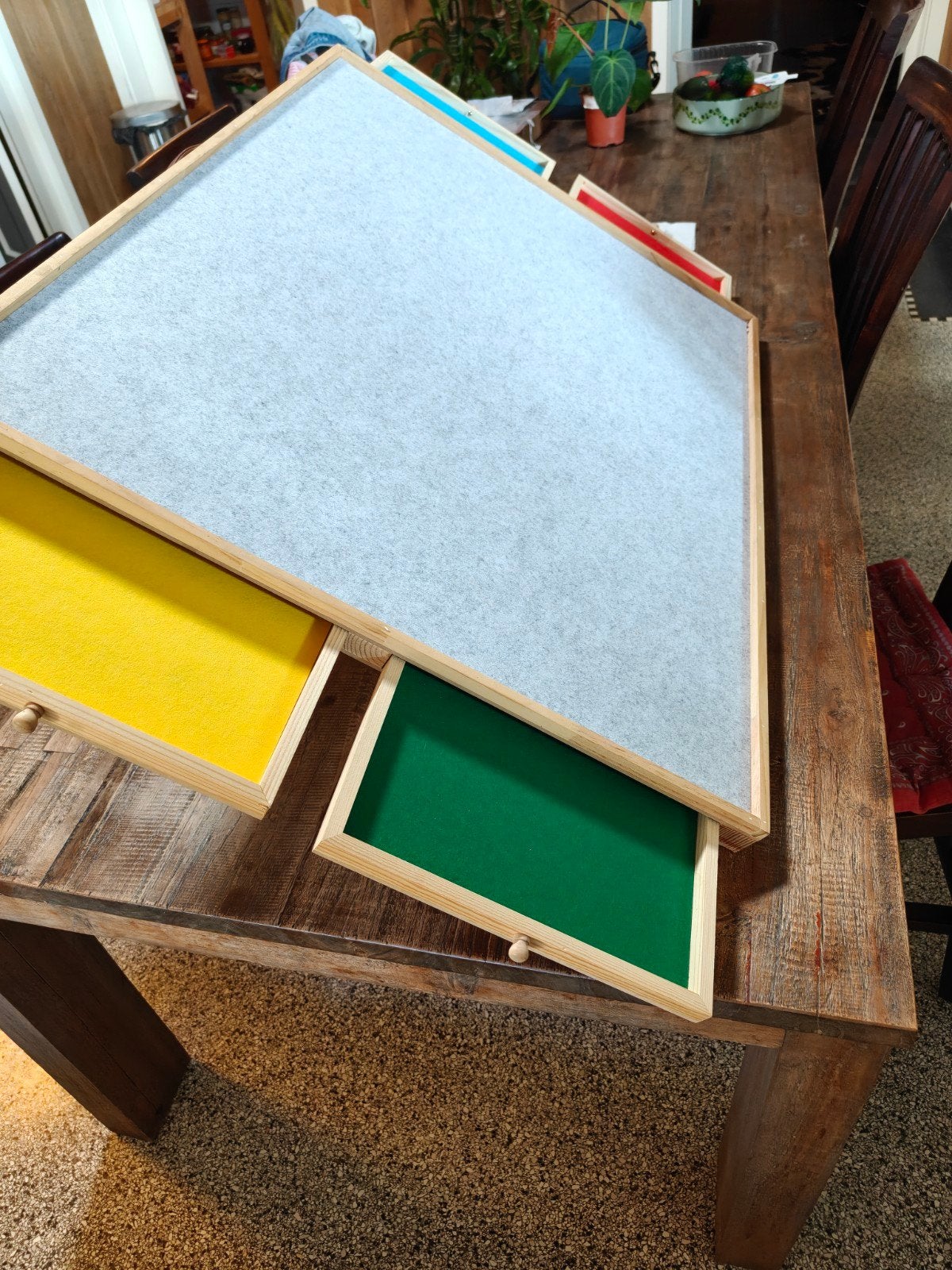 Houten puzzelbord met lades en verstelbare standaard, Een of twee spelers, Ophalen, Zo goed als nieuw, Onbekend