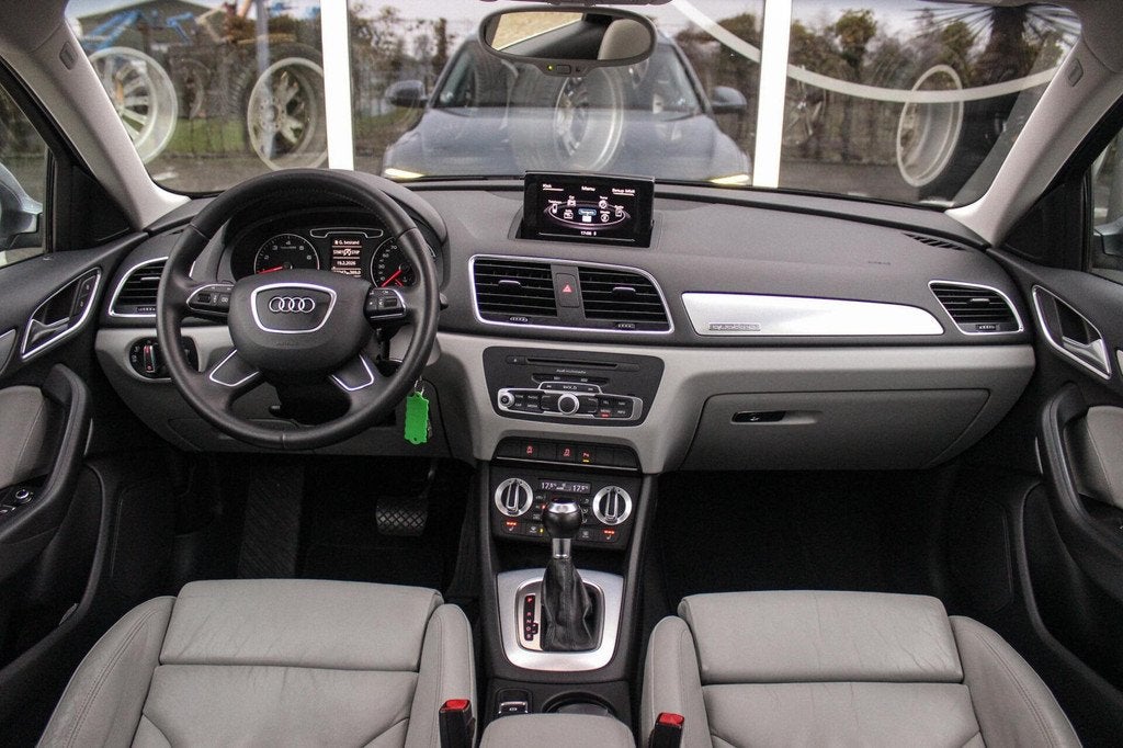 Audi Q3 2.0 TFSI quattro Pro Line | S-tronic Automaat | Pano, Auto's, Audi, Euro 5, Gebruikt, 4 cilinders, Leder