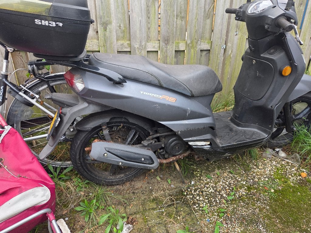 Te koop peugeot tweet 45km, Ophalen, Gebruikt, Overige modellen, Maximaal 45 km/u