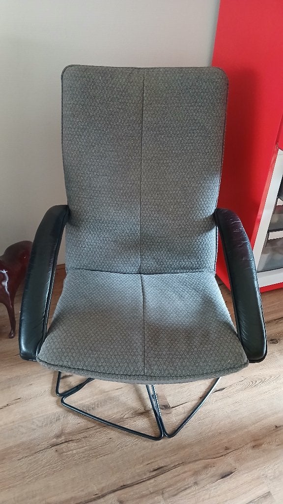 Draaifauteuil, Ophalen, Gebruikt, Minder dan 75 cm, Leer