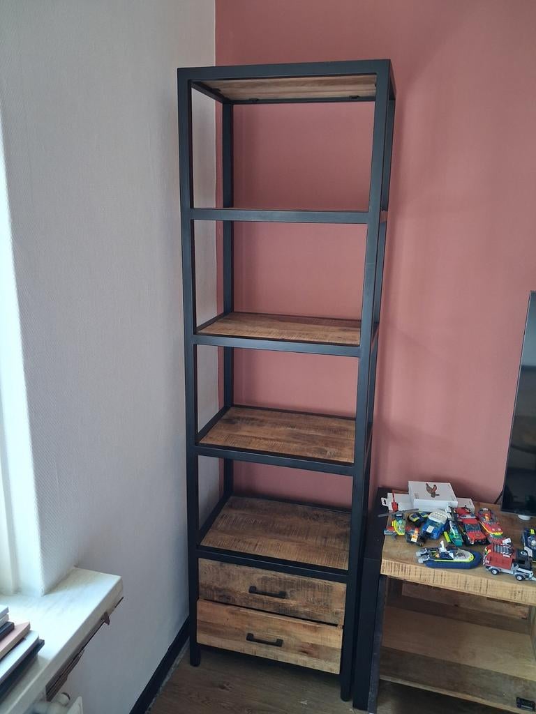 Leuke mango houten kast, Ophalen, Zo goed als nieuw, 25 tot 50 cm