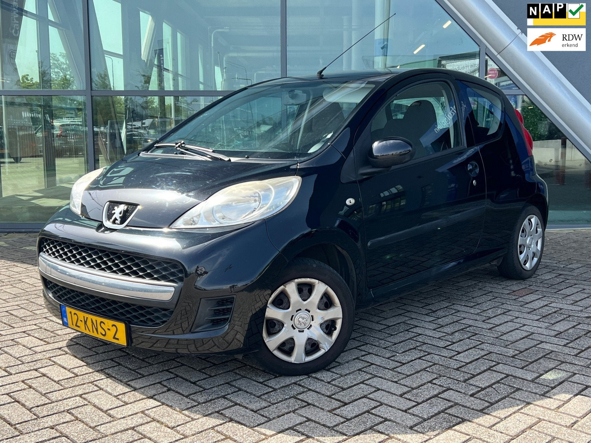 Peugeot 107 1.0-12V Sublime 3-Drs, Airco, Zeer Zuinig!, Auto's, Peugeot, Voorwielaandrijving, Gebruikt, 4 stoelen, Origineel Nederlands