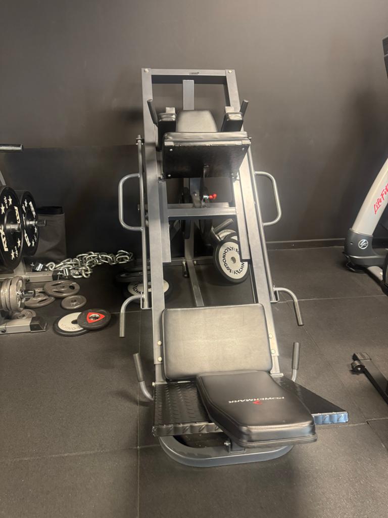 Powermark Hack Squat / Leg Press - Zo goed als nieuw, Sport en Fitness, Fitnessapparatuur, Krachtstation, Ophalen of Verzenden