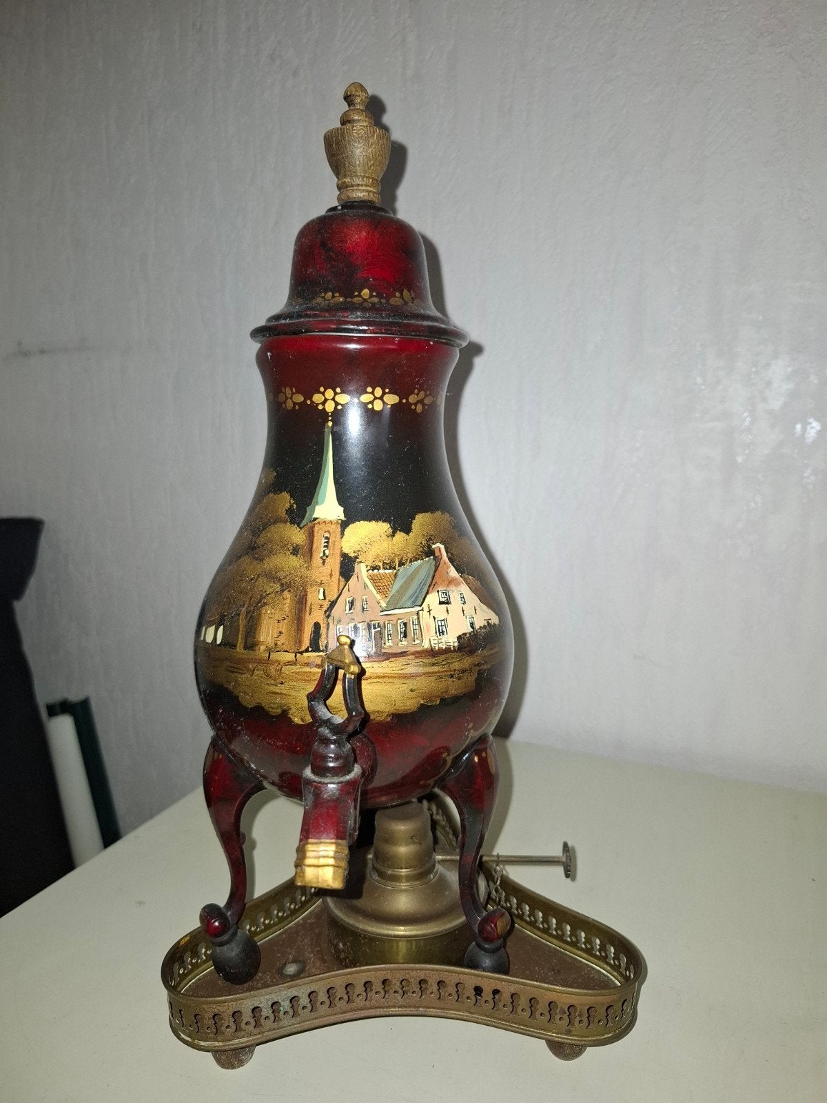 Antieke Kraantjeskan met Schilderijdecoratie, Ophalen of Verzenden