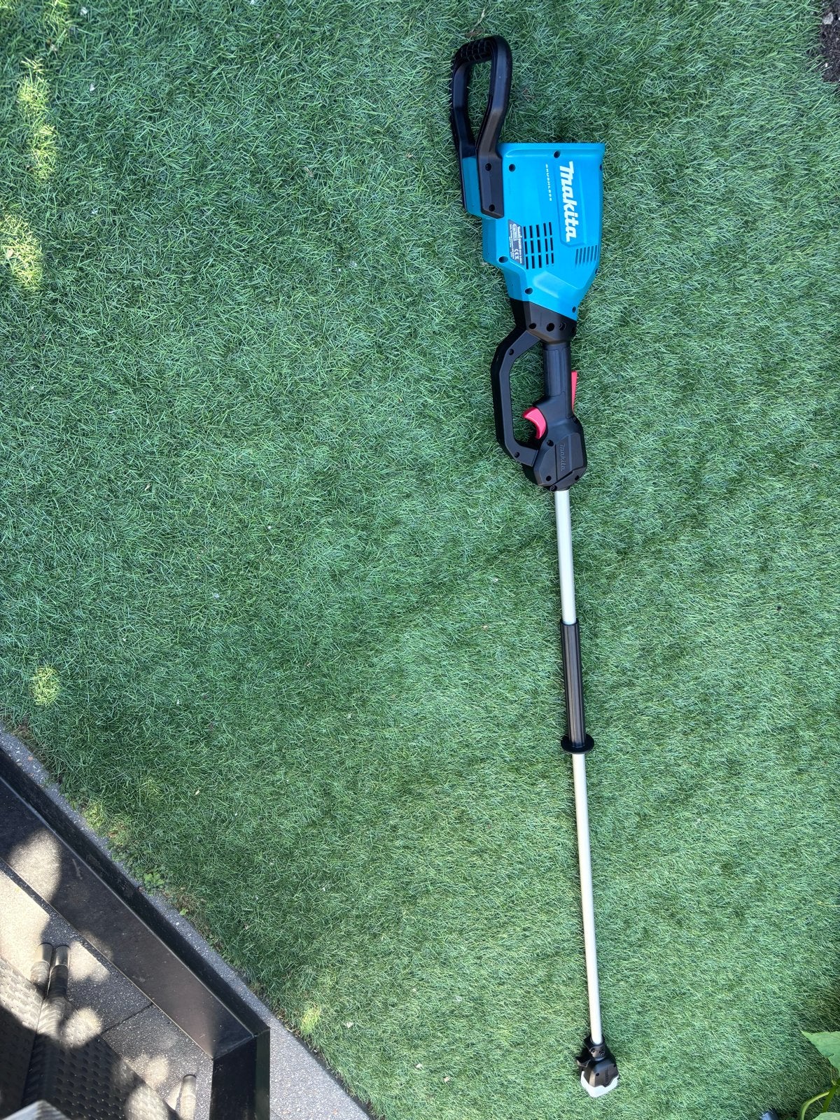 Makita DUA300 36V Accu Heggenschaar - Zo goed als nieuw, Tuin en Terras, Grastrimmers, Ophalen, Zo goed als nieuw, 50 cm of meer