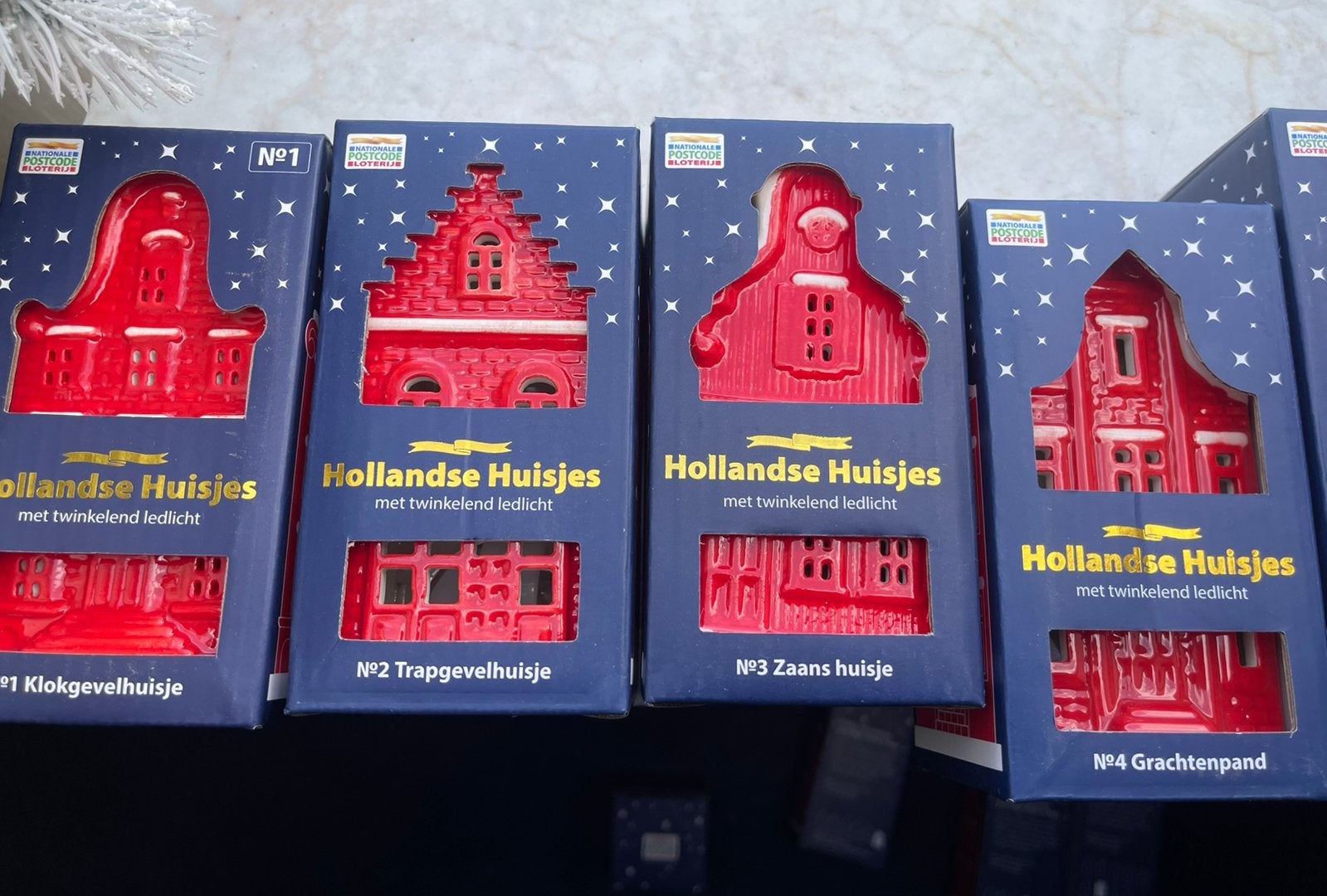 Postcodeloterij huisjes, Ophalen of Verzenden, Zo goed als nieuw