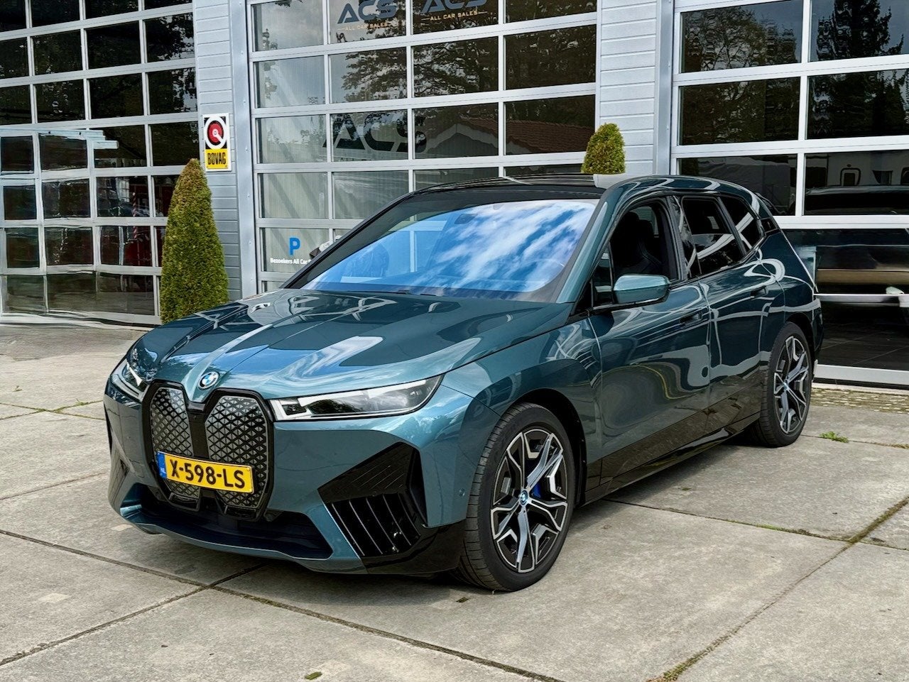 BMW IX XDrive50 High Executive 112 kWh|Bower & Wilkins, Automaat, 629 km, Gebruikt, Blauw