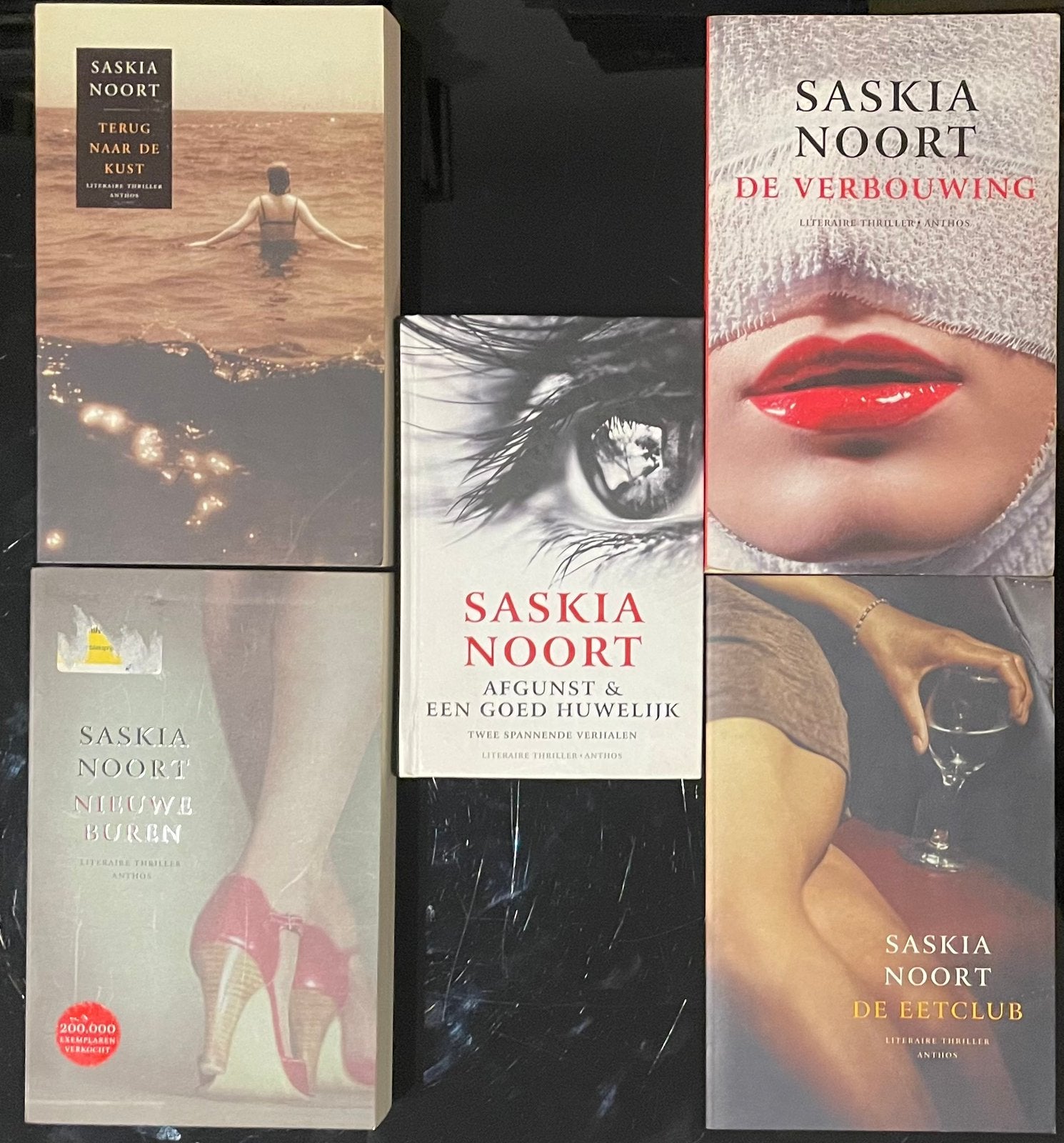 Saskia Noort 5x, Ophalen of Verzenden, Zo goed als nieuw