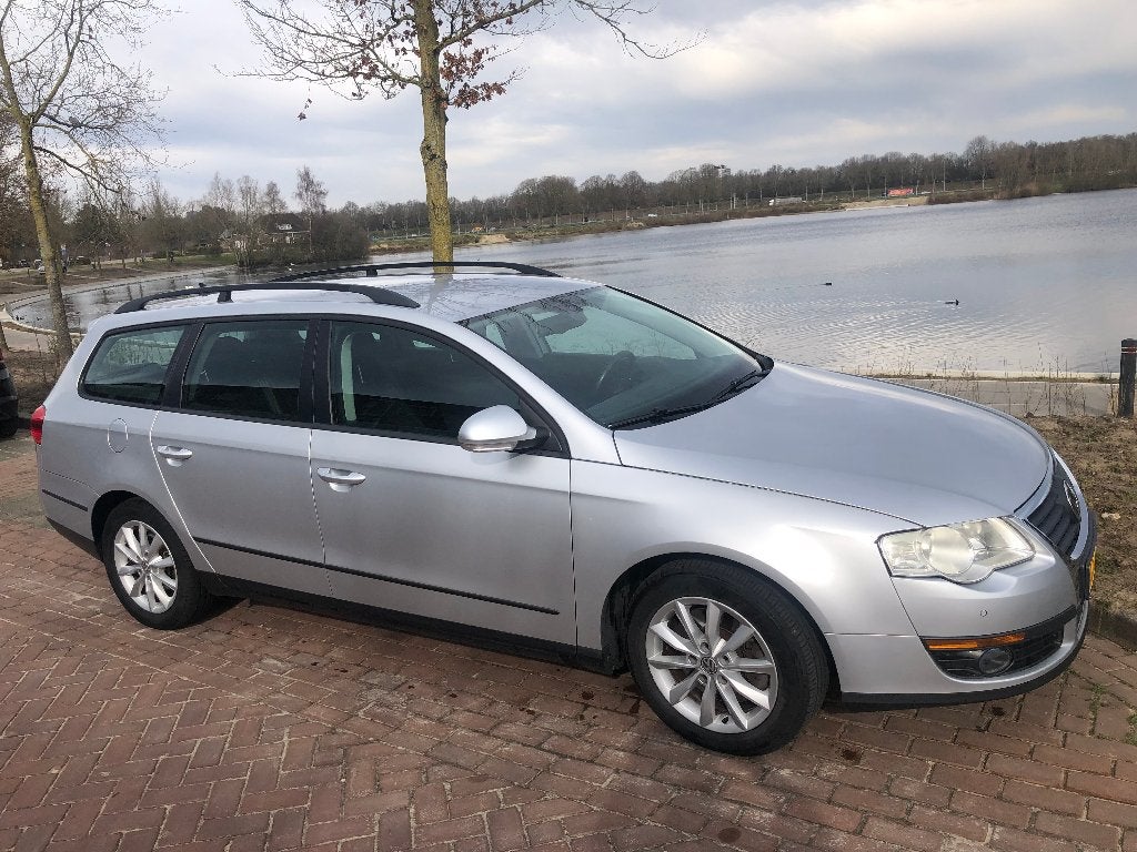 Volkswagen Passat 1.4 TSI 90KW Variant DSG 2009 Grijs, Auto's, Zwart, 4 cilinders, 122 pk, Stationwagon
